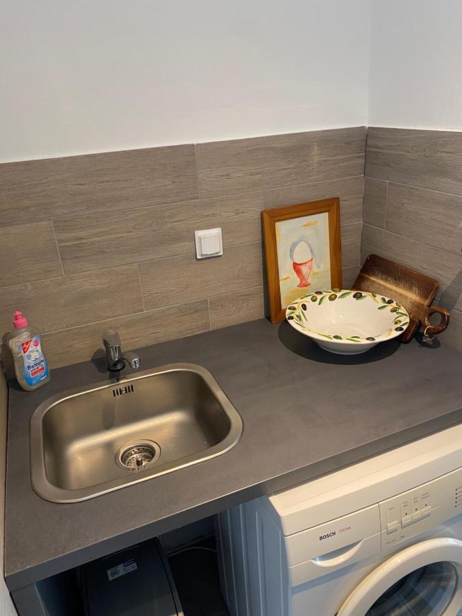 Wunderschone Zentrale Wohnung In Ratingen Exterior foto